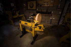 Деревообрабатывающий станок 