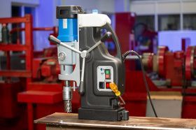 Сверлильный станок, подготовительные операции и настройка