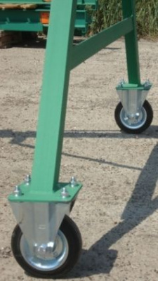 Колесные опоры на передней стойке