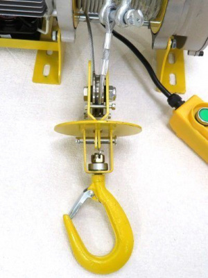 TSA г/п 500/1000 кг 50м 380в